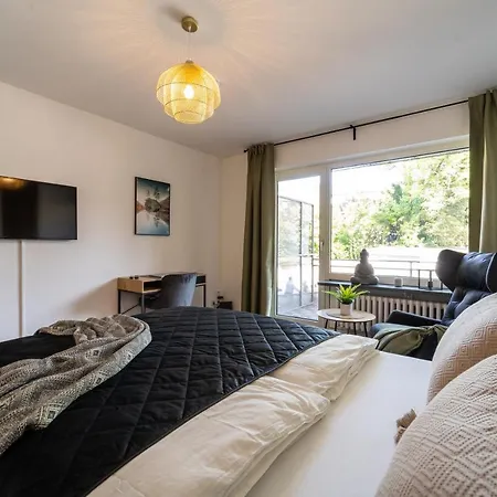 Businessapartment I Balkon I Messe I Parken I Schnelles Wlan *