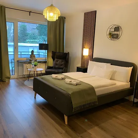 Businessapartment I Balkon I Messe I Parken I Schnelles Wlan شقة