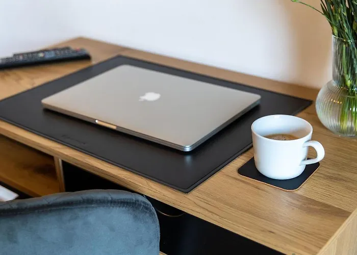 Businessapartment I Balkon I Messe I Parken I Schnelles Wlan * אסן