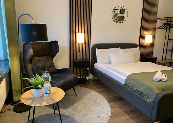 Businessapartment I Balkon I Messe I Parken I Schnelles Wlan אסן